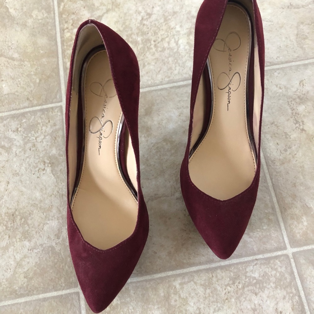 Shoes - Picture 2 of 4